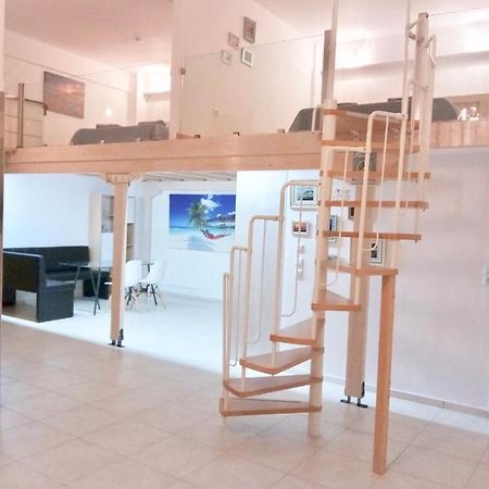 Vonitsa Loft Apartment 1 Екстер'єр фото