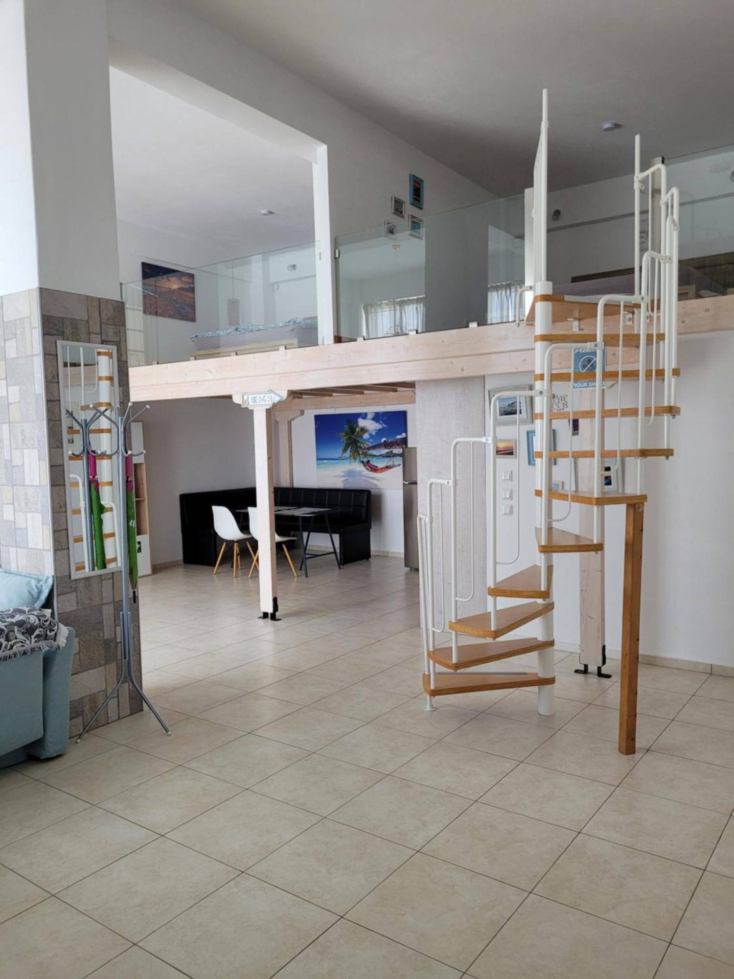 Vonitsa Loft Apartment 1 Екстер'єр фото
