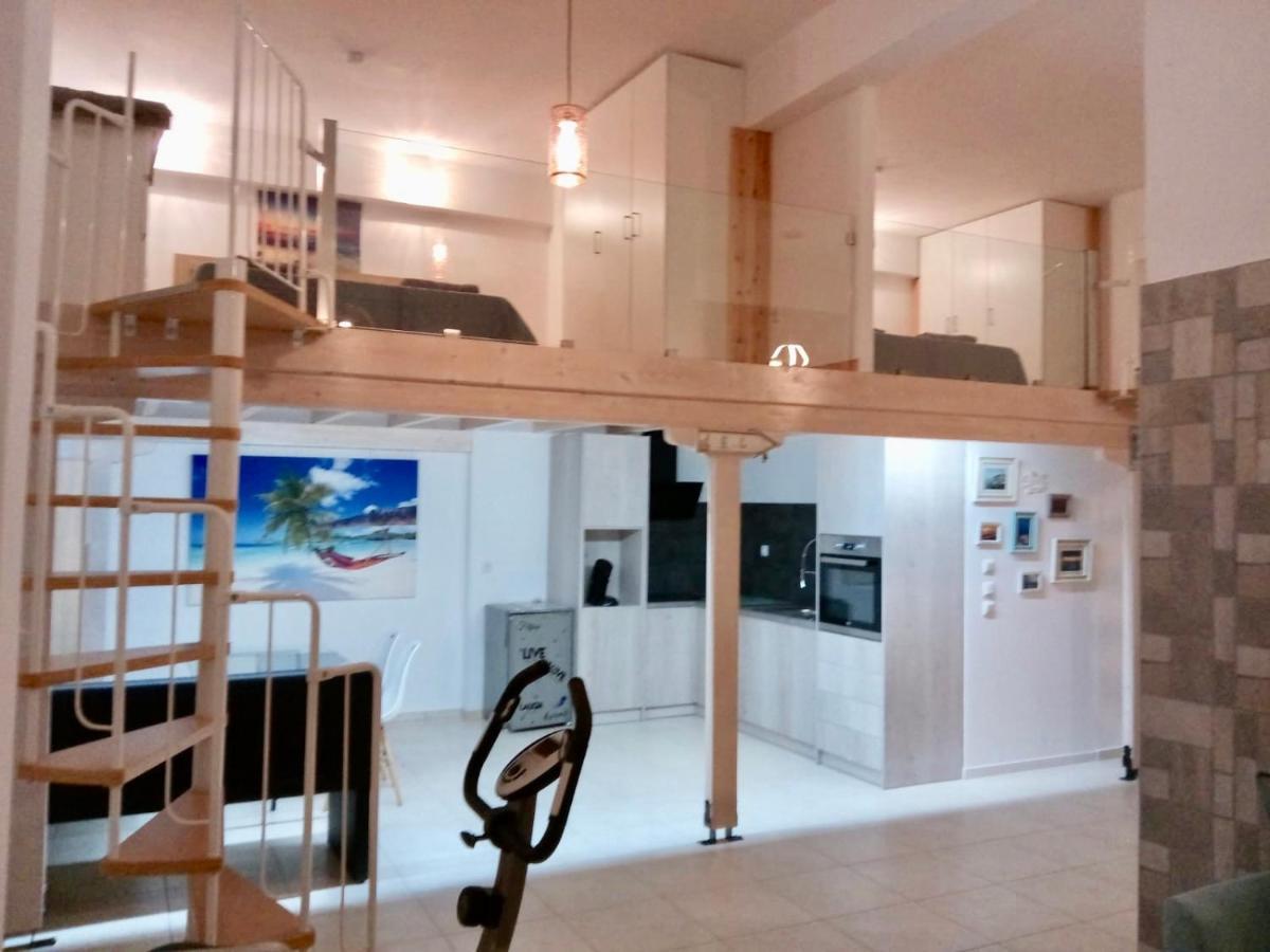 Vonitsa Loft Apartment 1 Екстер'єр фото